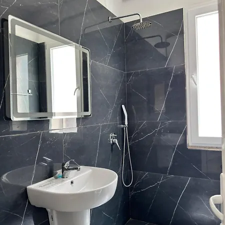 Ξενοδοχείο με διαμερίσματα Selectstay Lalez Bay Cozy Residences *